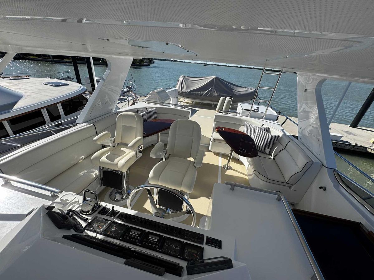 2002 Marlow 65 