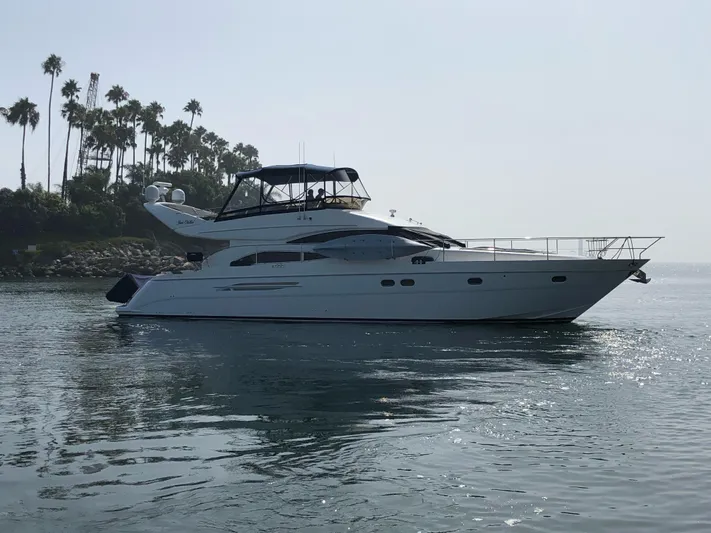 Just Chillin Yacht Photos Pics 