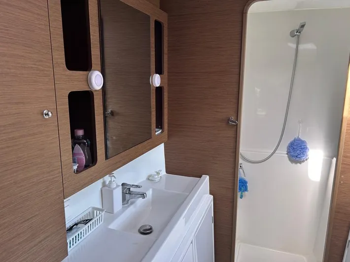 2 Black Sheep Yacht Photos Pics 