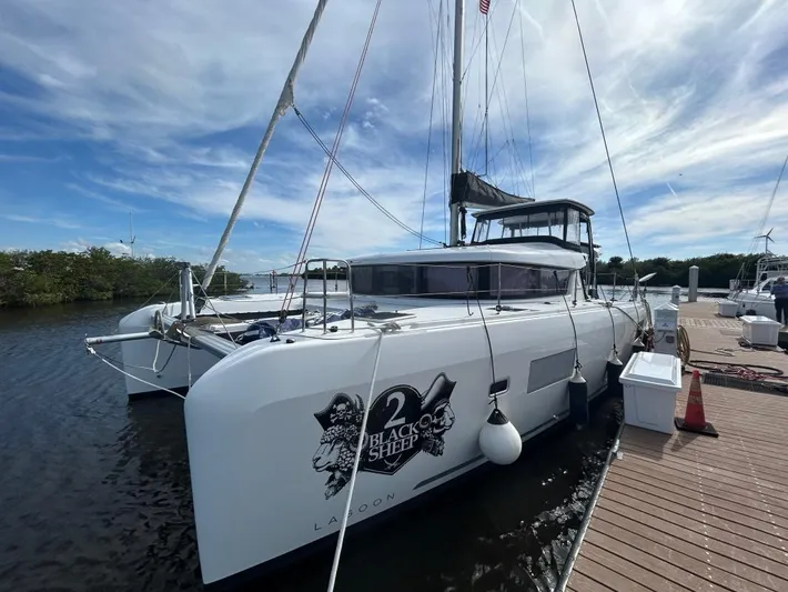 2 Black Sheep Yacht Photos Pics 