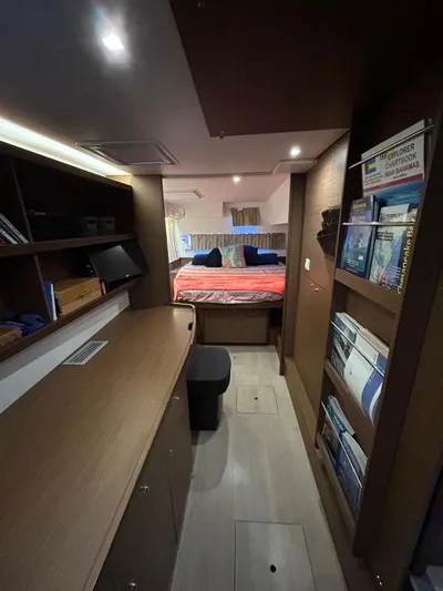 2 Black Sheep Yacht Photos Pics 