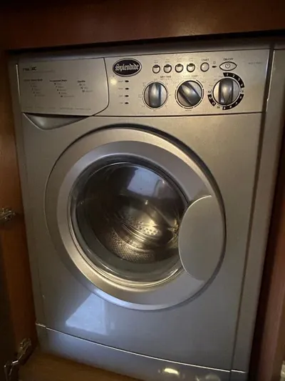 2 Black Sheep Yacht Photos Pics 