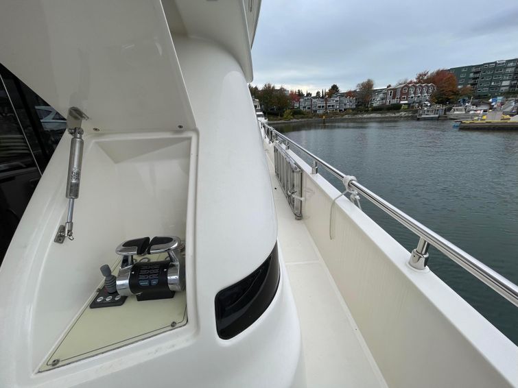 2014-69-2-ferretti-yachts-690