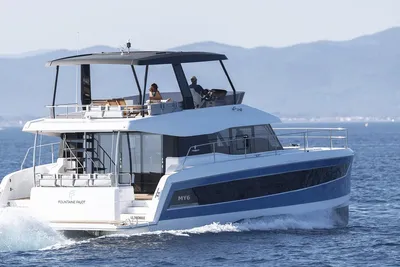 Fountaine Pajot MY 6