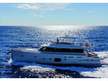 2013 80' 1'' Azimut-Magellano 76 Cascais, PT