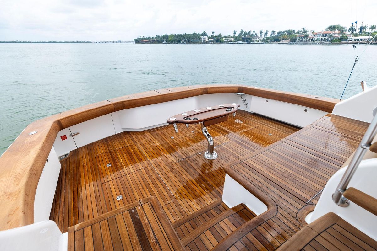 2018 Viking 80 