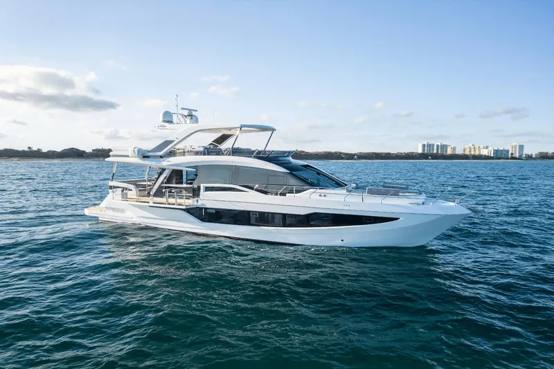  Yacht Photos Pics 
