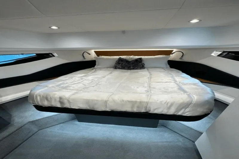 Boobooss Yacht Photos Pics 