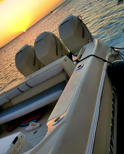  Yacht Photos Pics 2006 Hydra-Sports 33 Vx boat at sunset on the water.