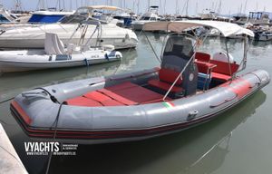 2015 Zodiac Pro 750 Gris Neo