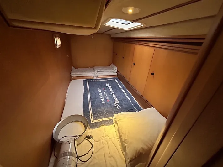  Yacht Photos Pics AL BARAKA - INTERNI CABINA OSPITI