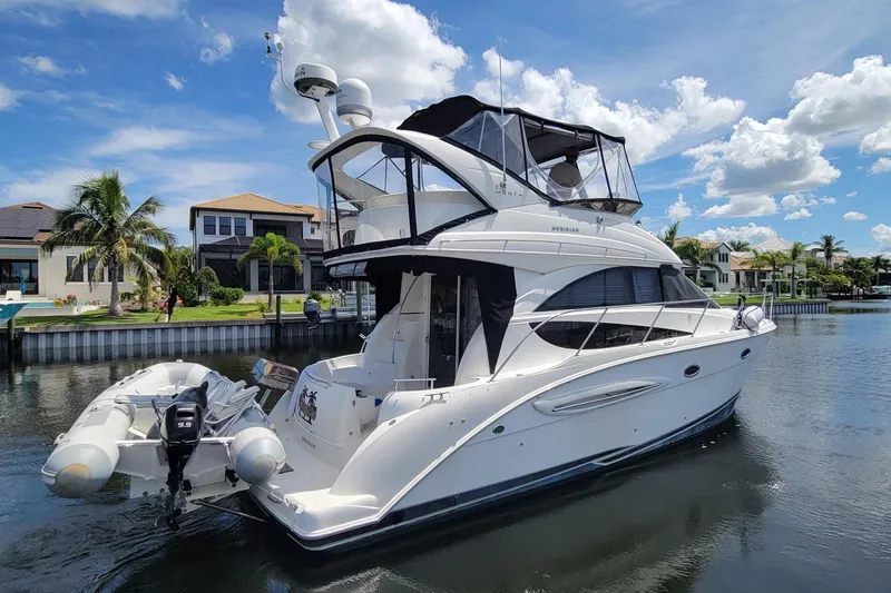 'perrydise' Yacht Photos Pics 2007 Meridian 341 Sedan - 'Perrydise'