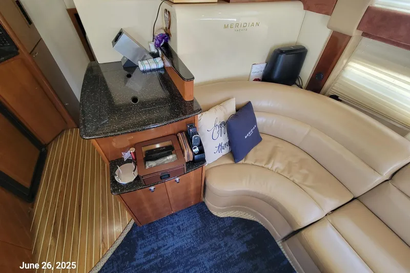 'perrydise' Yacht Photos Pics 2007 Meridian 341 Sedan