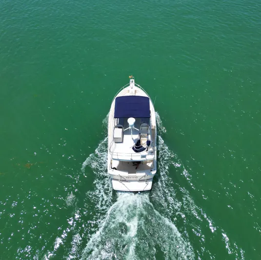 Recess Yacht Photos Pics 