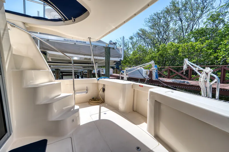 Recess Yacht Photos Pics 