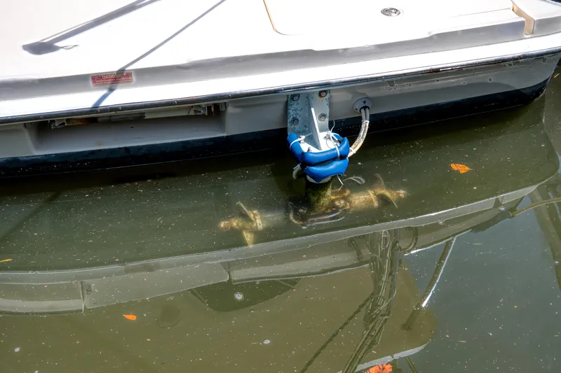 Recess Yacht Photos Pics 