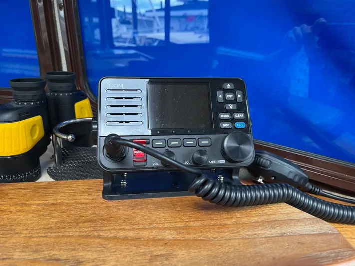  Yacht Photos Pics VHF radio on Ranger Tugs R-29 boat dashboard, 2012 model.