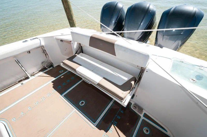 Yolo 2 Yacht Photos Pics 2015 Edgewater 368 CC- YOLO 2- Cockpit 3