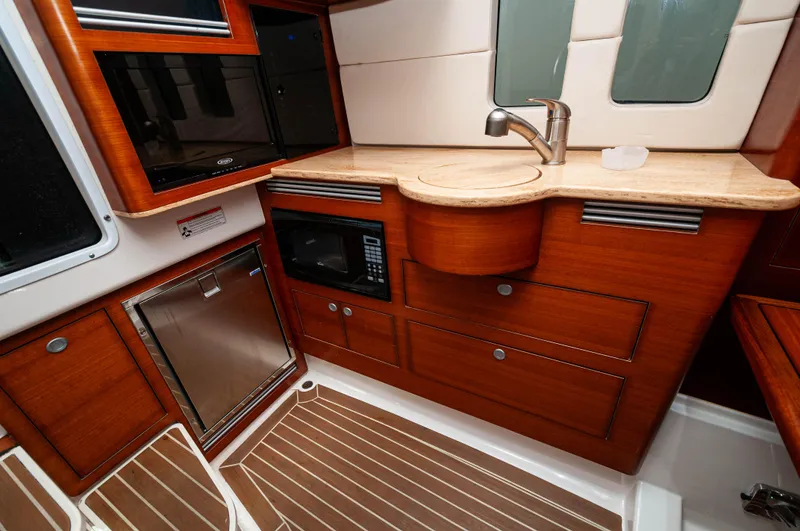 Yolo 2 Yacht Photos Pics 2015 Edgewater 368 CC- YOLO 2- Galley