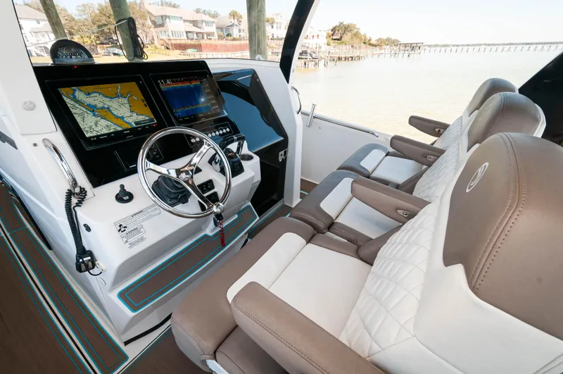 Yolo 2 Yacht Photos Pics 2015 Edgewater 368 CC- YOLO 2- Helm