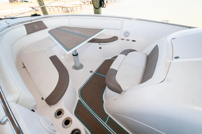 Yolo 2 Yacht Photos Pics 2015 Edgewater 368 CC- YOLO 2- Bow