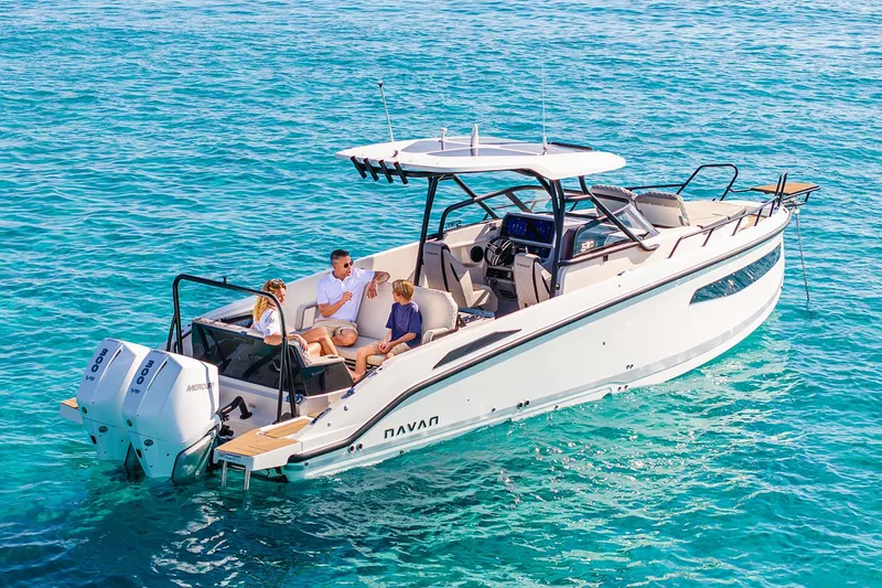  Yacht Photos Pics Manufacturer Provided Image