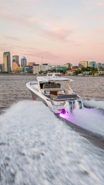2019 Tiara Yachts 38 LS