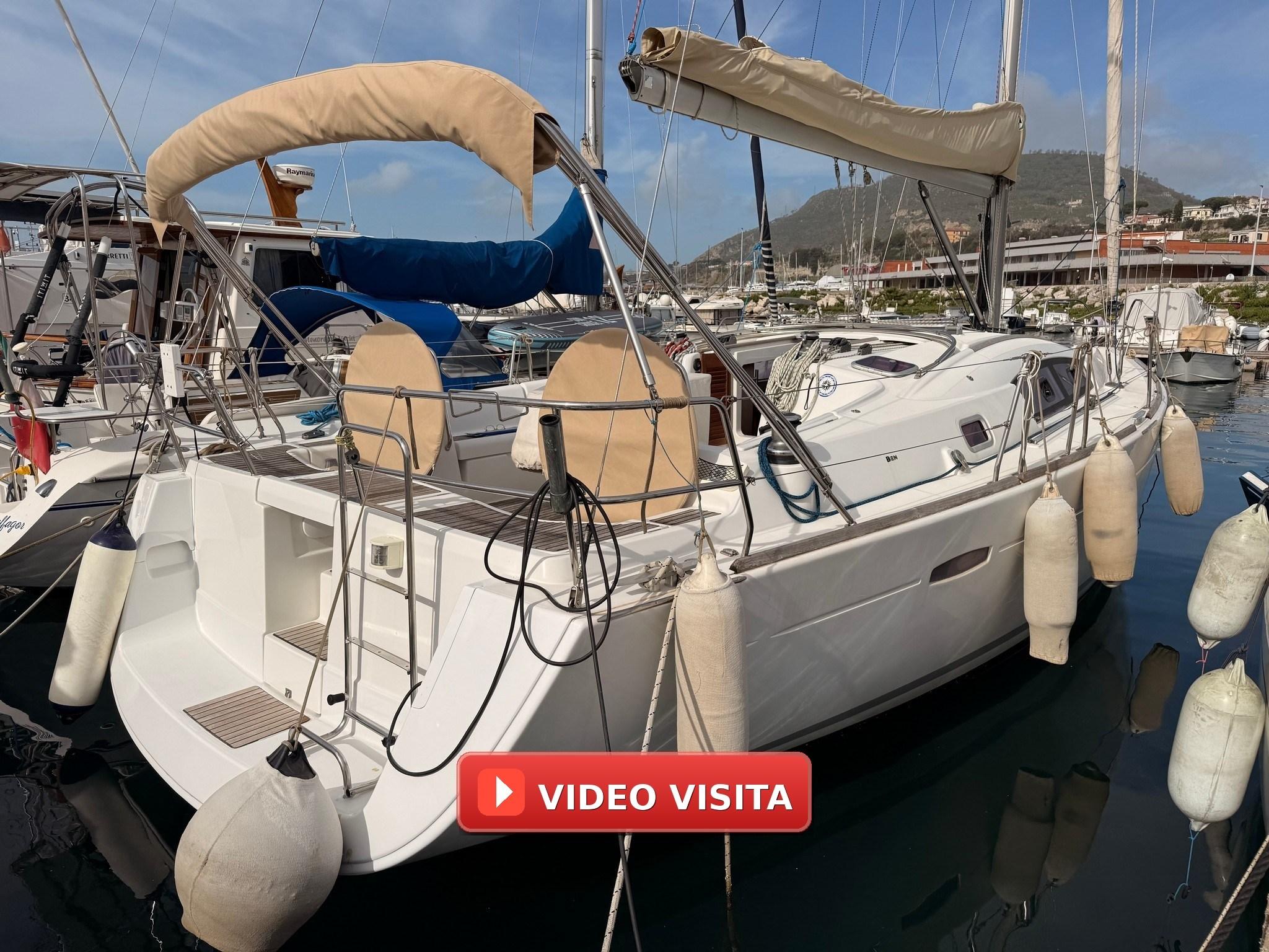 2010 Beneteau Oceanis 40