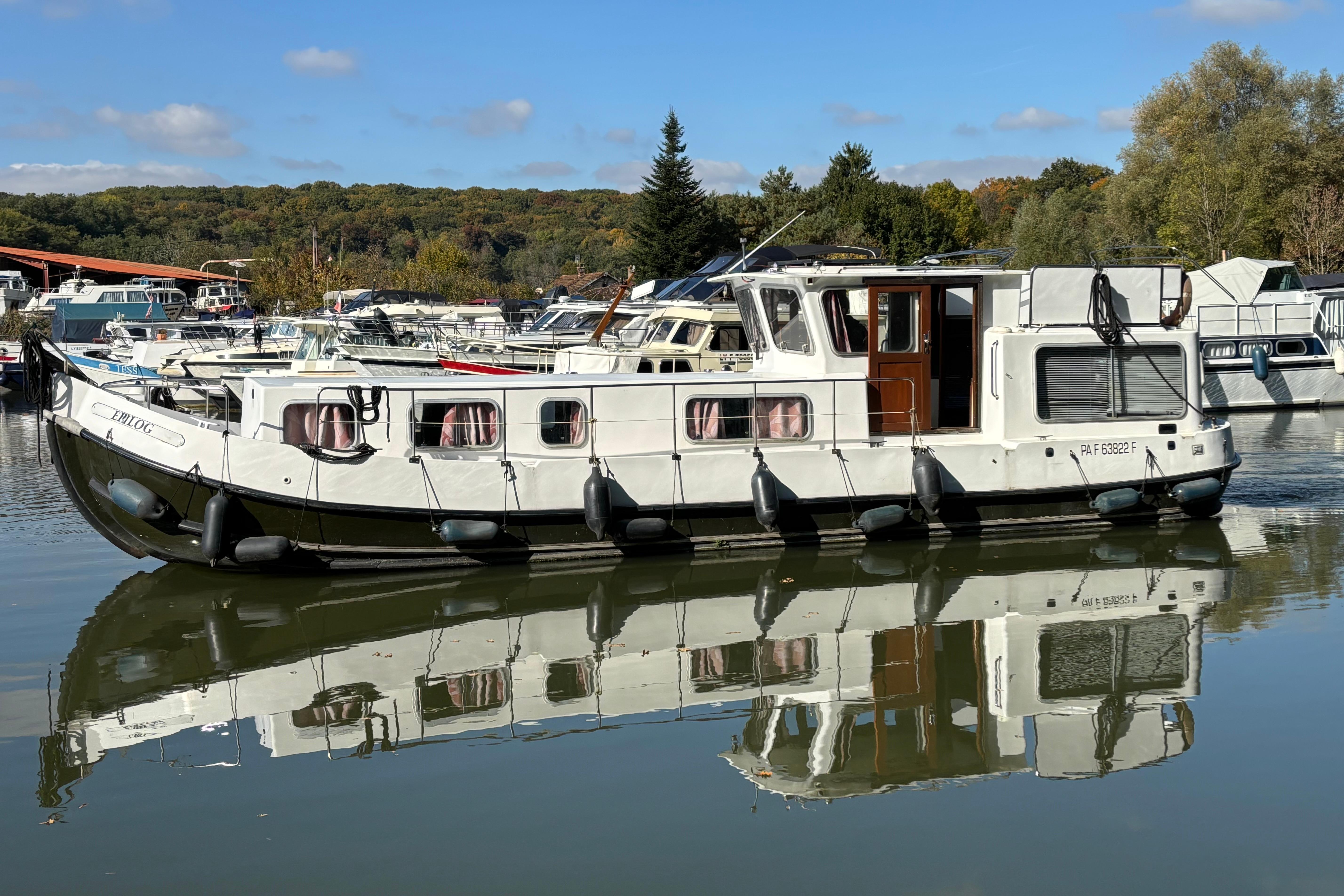 1984 Le Boat Penichette 1100