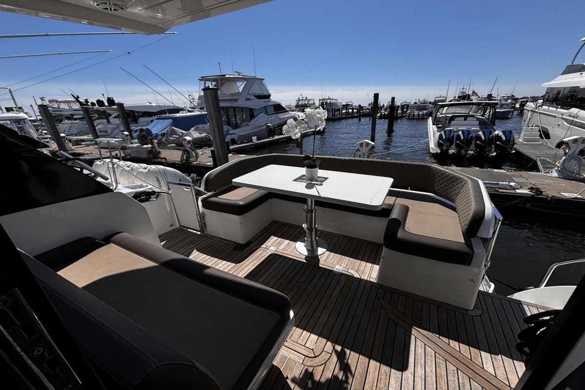 2021 Galeon 44 