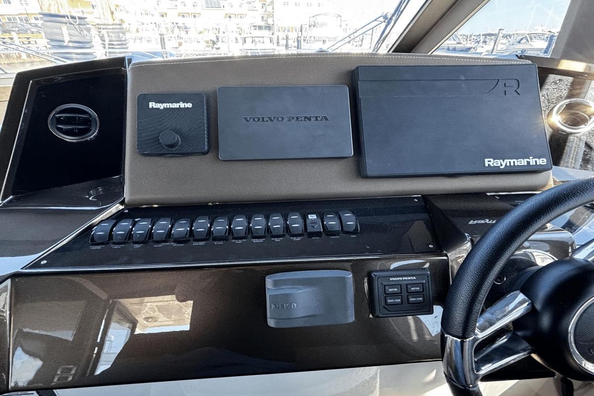 2021 Galeon 44 