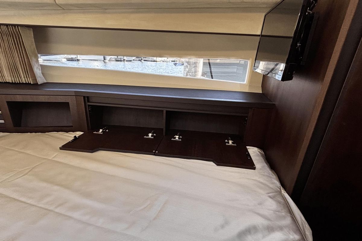 2021 Galeon 44 