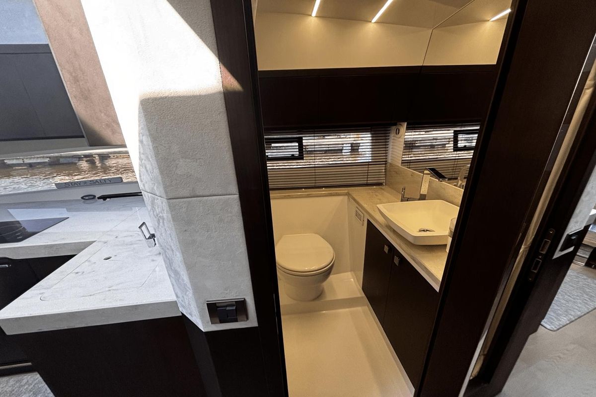 2021 Galeon 44 
