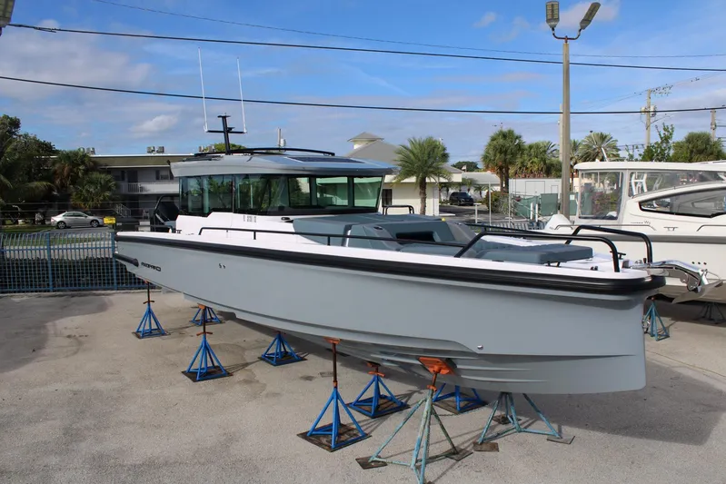  Yacht Photos Pics Axopar 37 - Starboard Profile