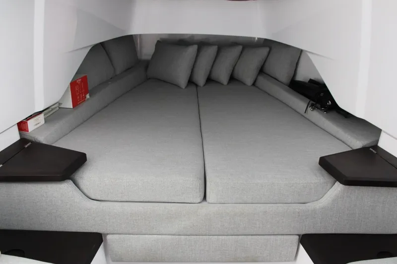  Yacht Photos Pics Axopar 37 - Berth