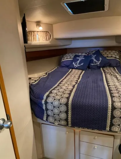 Freedom Yacht Photos Pics 