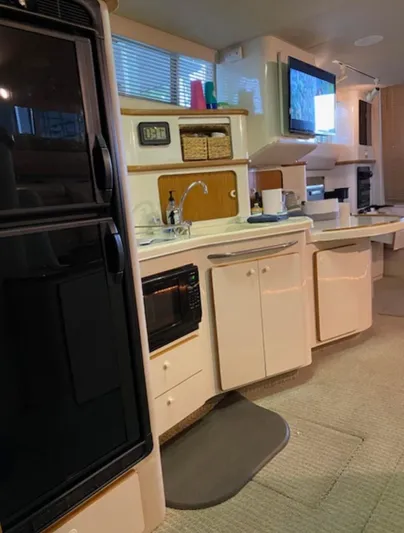 Freedom Yacht Photos Pics 