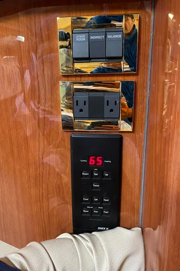  Yacht Photos Pics Control panel and outlet on 2000 Sea Ray 380 Sundancer yacht interior.