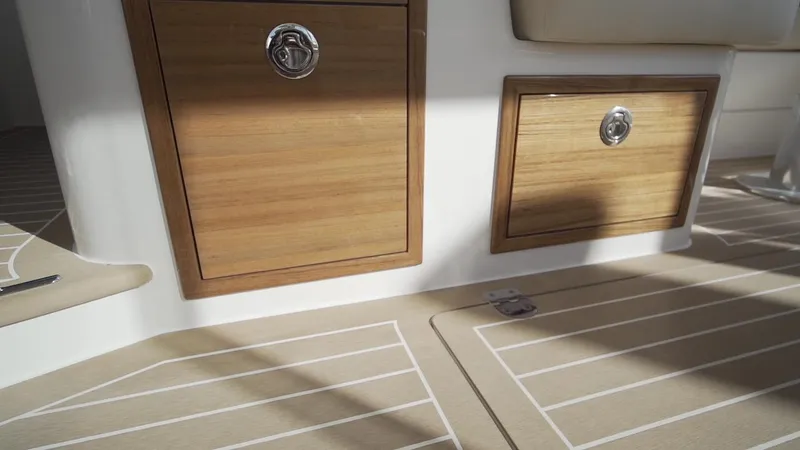 Well Done Yacht Photos Pics 