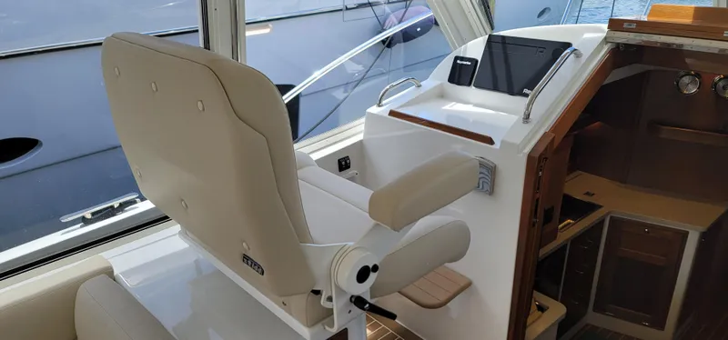 Well Done Yacht Photos Pics 