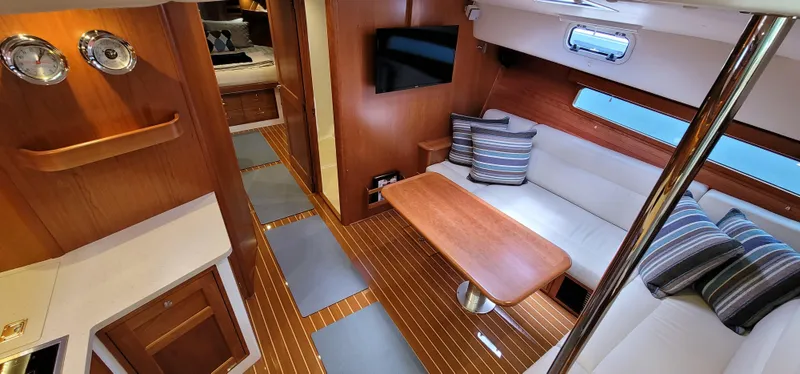 Well Done Yacht Photos Pics 