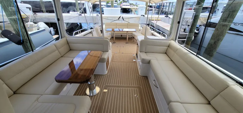 Well Done Yacht Photos Pics 