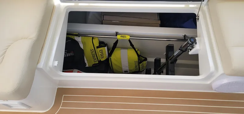 Well Done Yacht Photos Pics 