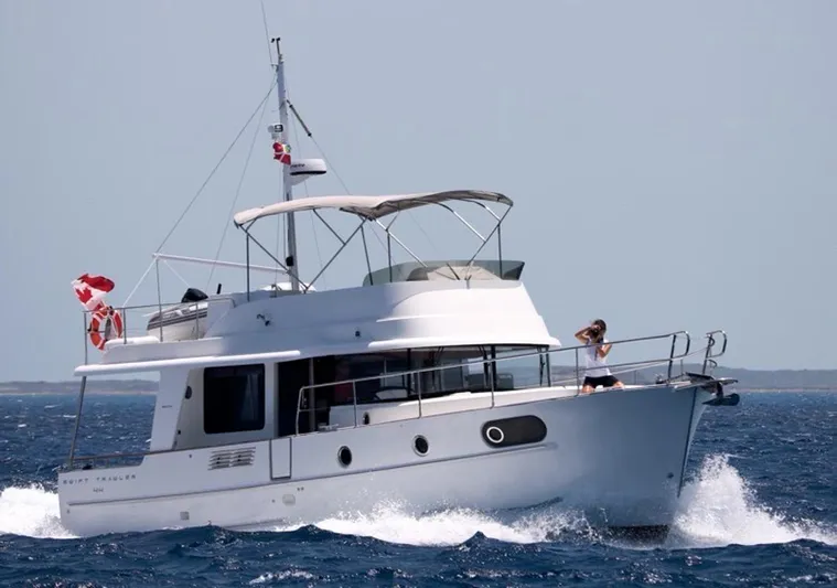 Libertad Yacht Photos Pics 2020 Beneteau Swift Trawler 44 cruising on open water.