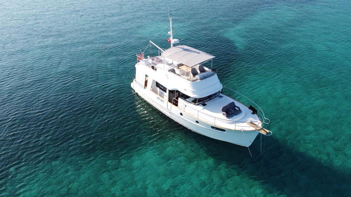 2020 Beneteau 44 