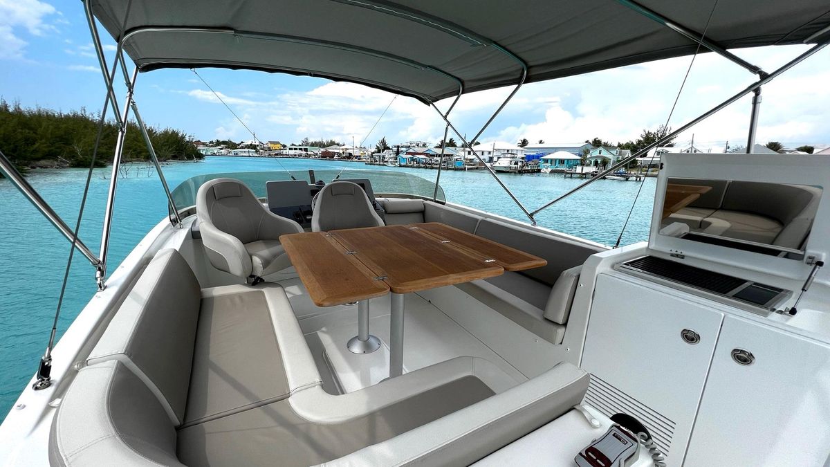 2020 Beneteau 44 