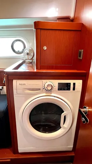 Libertad Yacht Photos Pics 