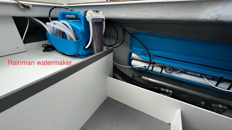 Libertad Yacht Photos Pics 