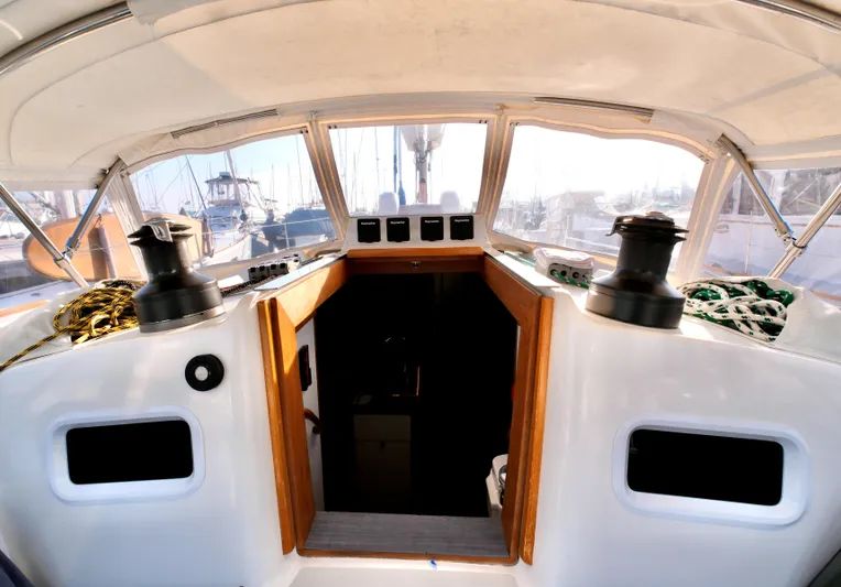 Sugar Yacht Photos Pics Companionway W/Dodger