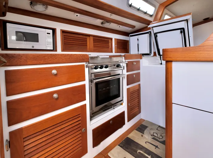 Sugar Yacht Photos Pics Galley